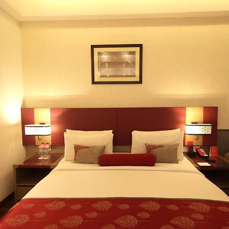 Ramada Plaza By Wyndham Lucknow Otel Dış mekan fotoğraf