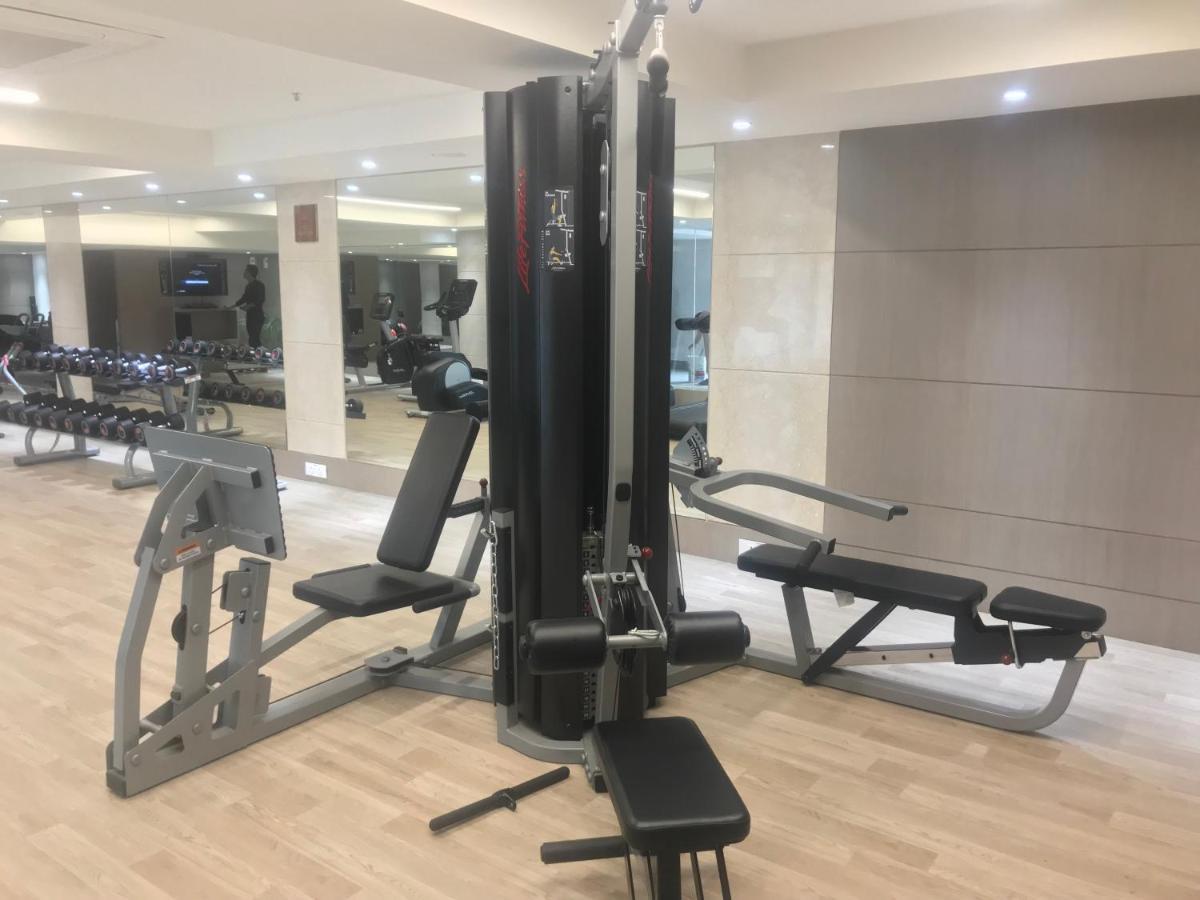 Ramada Plaza By Wyndham Lucknow Otel Dış mekan fotoğraf
