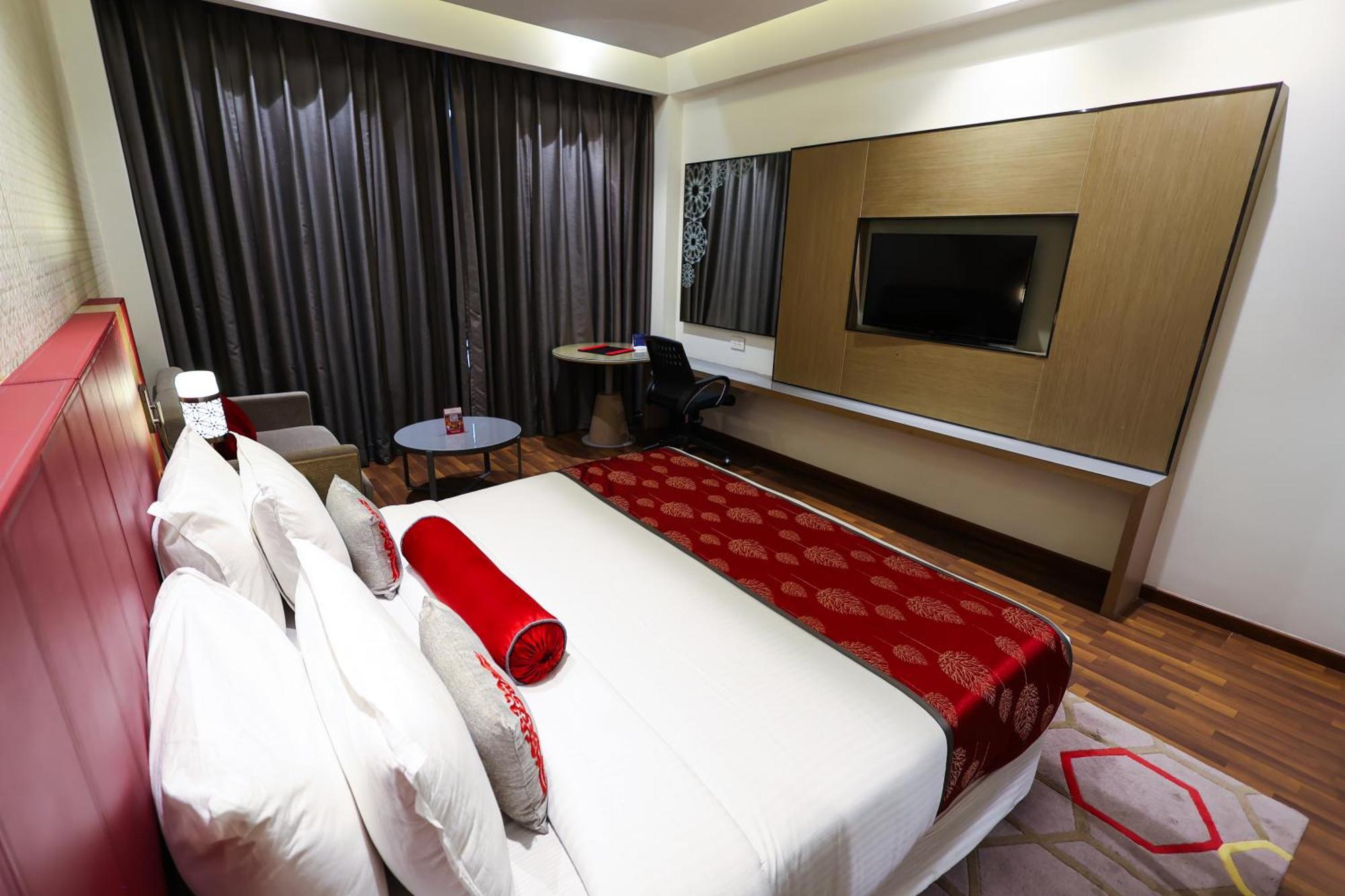 Ramada Plaza By Wyndham Lucknow Otel Dış mekan fotoğraf